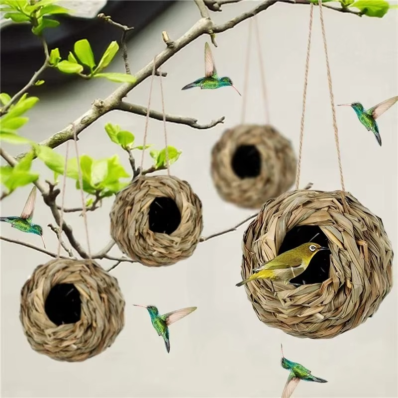 New Birds Nest Bird Cage Grass Egg Cage Bird House Outdoor Decorative Weaved Hanging Parrot Nest Houses Pet Bedroom